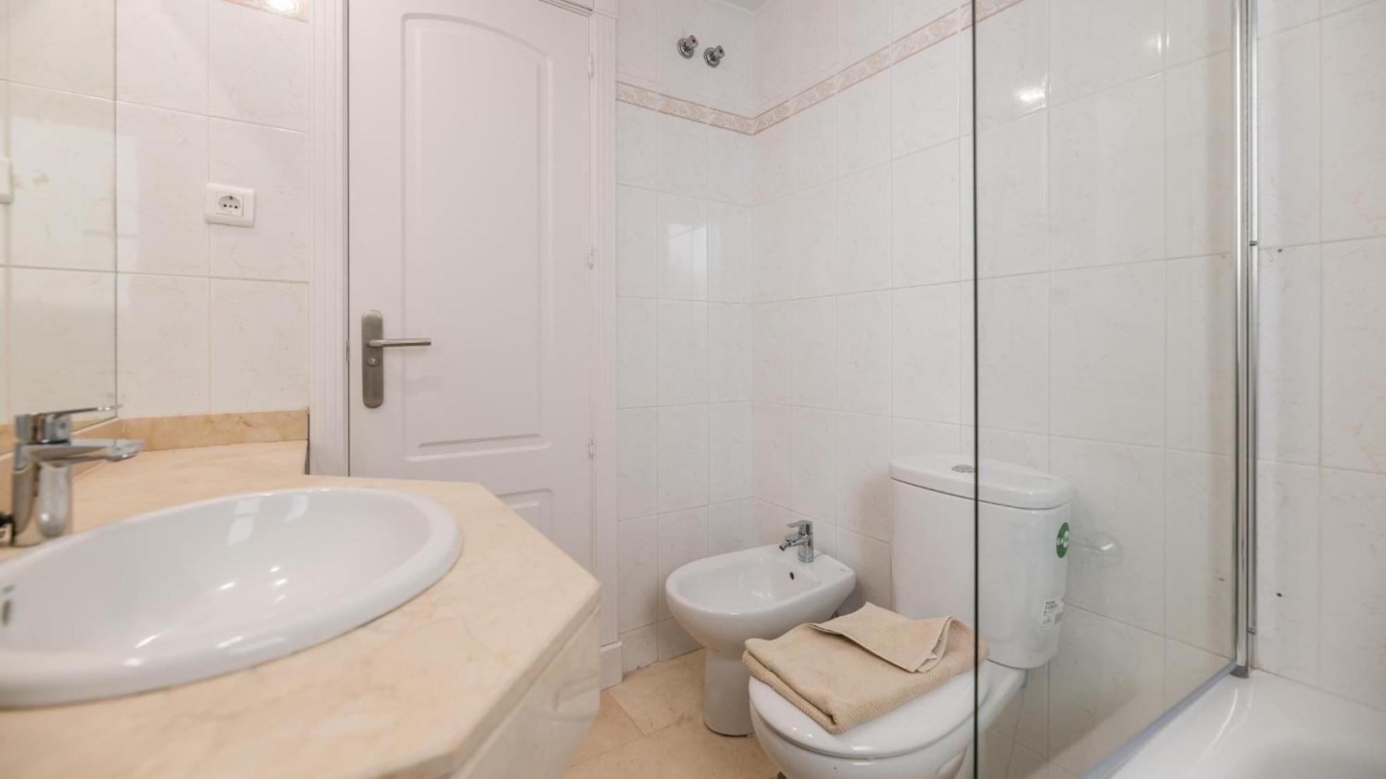 Mediterranean Getaway Seaviews At Puerto Banus Leilighet *